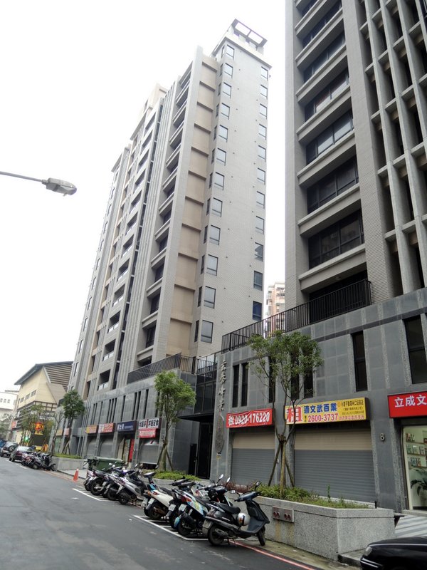 林口玄泰峰景 日立