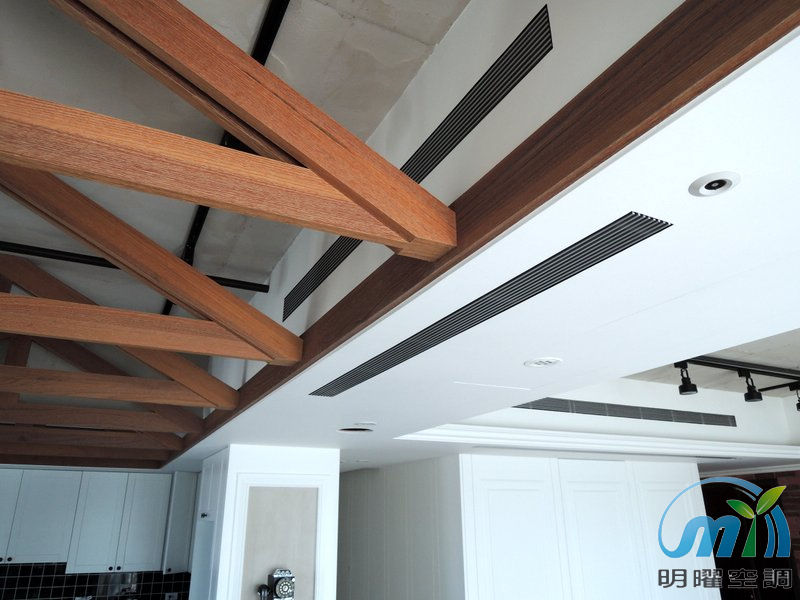 中壢伯爵與夫人 日立