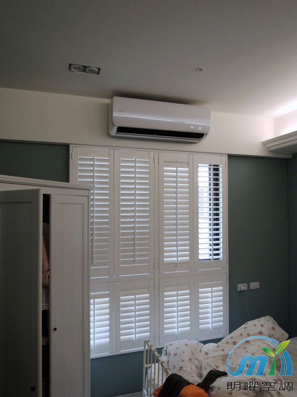 中壢伯爵與夫人 日立