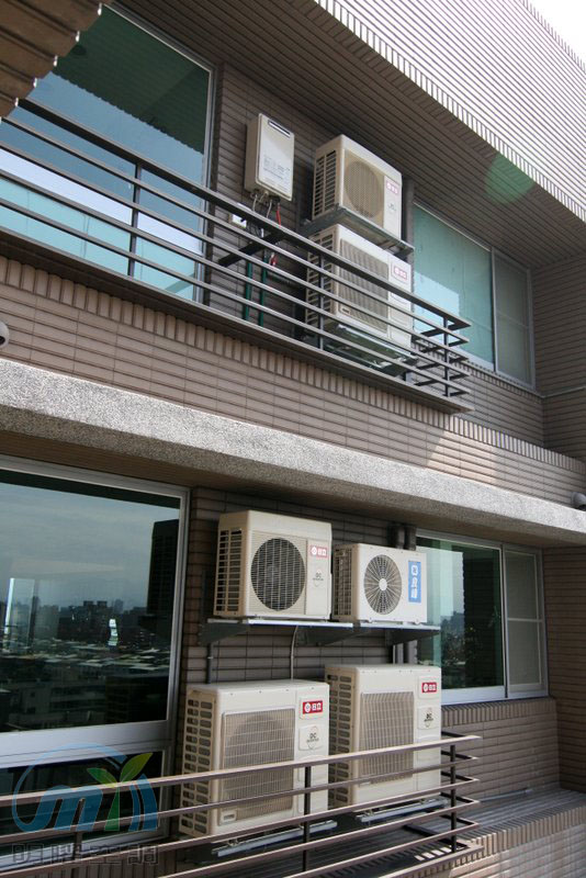 三重喜悅 日立、良峰冷氣