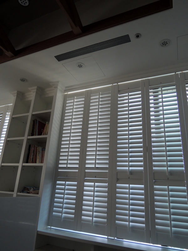 這個就是以天花下方的回風方式