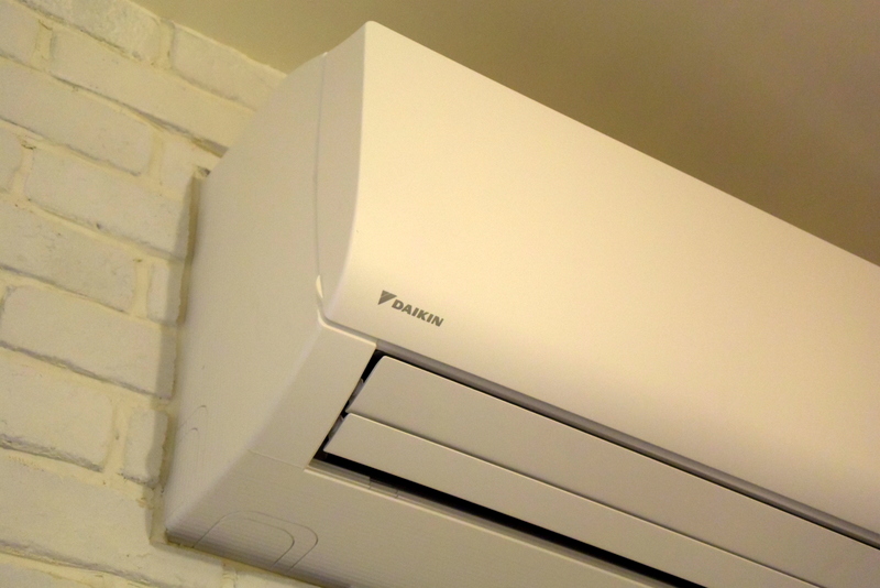 客廳大金壁掛式冷氣
