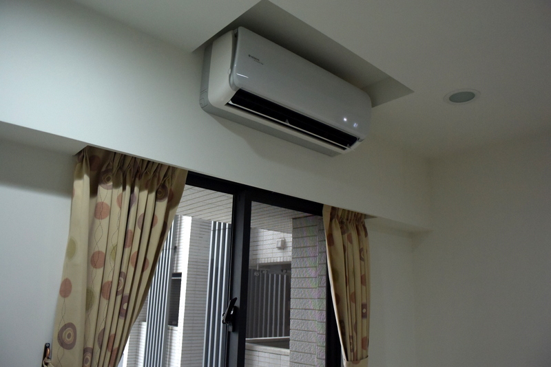 主臥室日立壁掛機