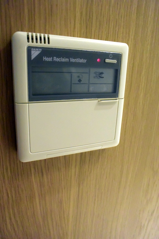 全熱交換機壁面控制器