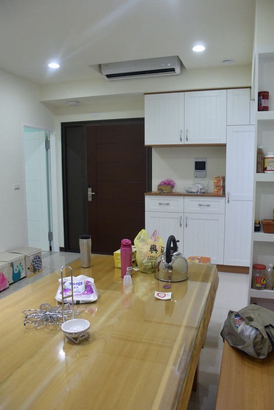 日立壁掛式空調機與全熱換氣機之出風口