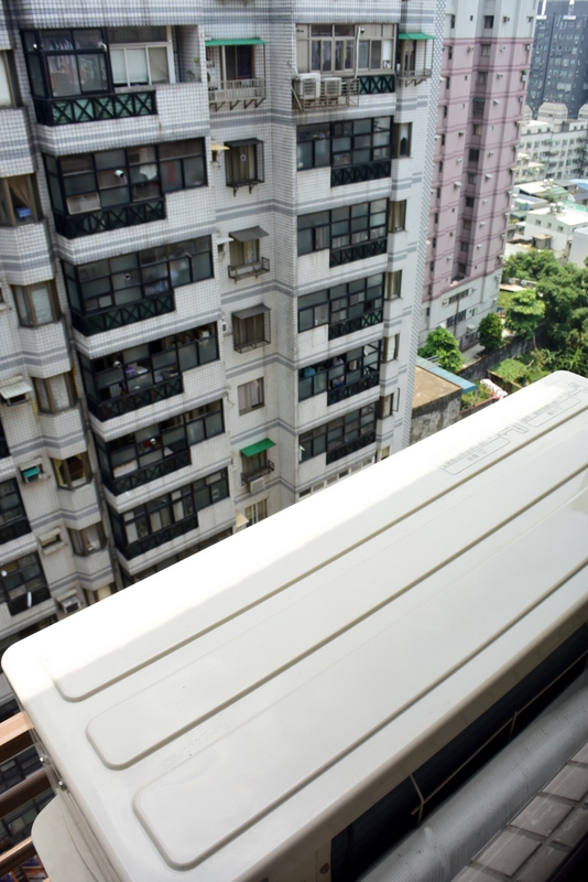 日立多聯式主機